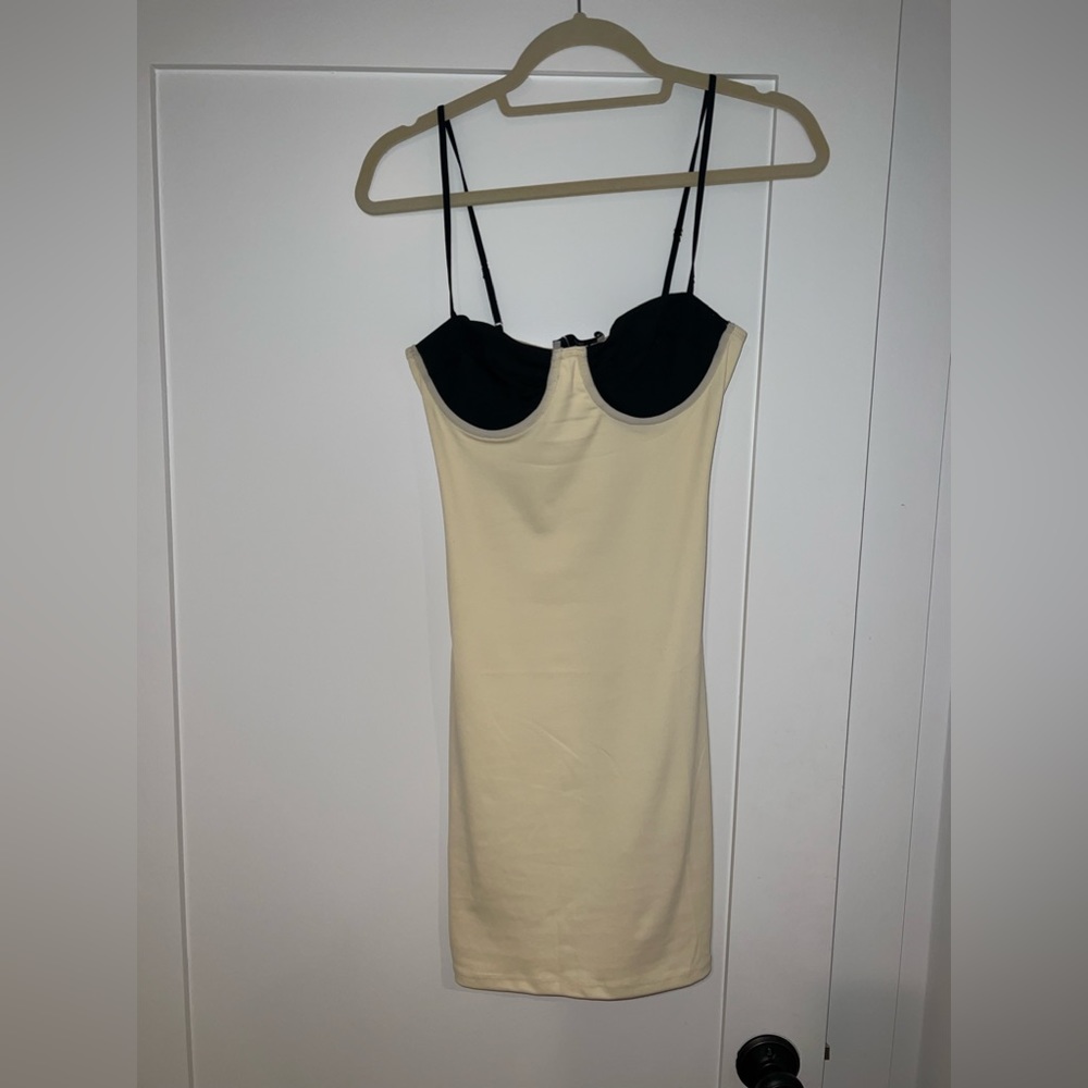 Adika mini dress